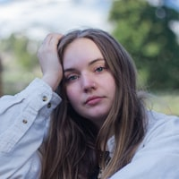 0457b658-e860-4dae-b8c7-9af04e950f7f